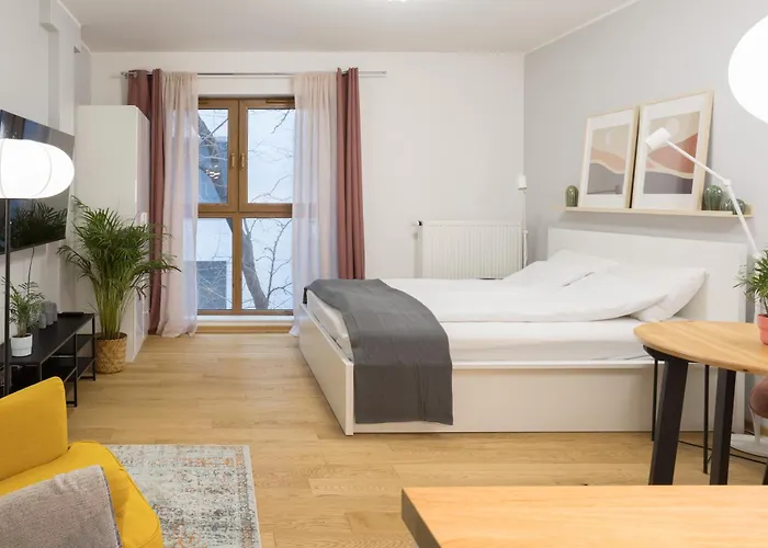 W Centrum- Wenecja Apartment *